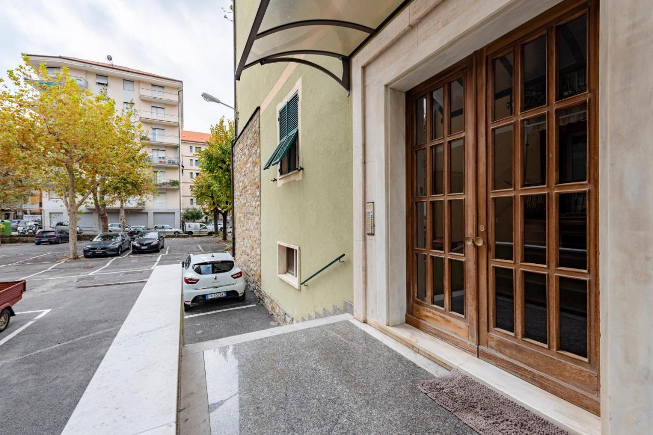 Joivy Cosy Flat With Parking In Chiavari Esterno foto